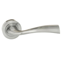 Eco Wave Aluminium Lever Door Handle on Round Rose