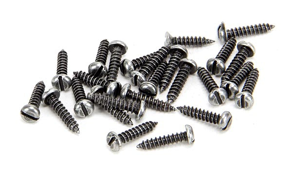 4 x ½" Round Head Screws (25)