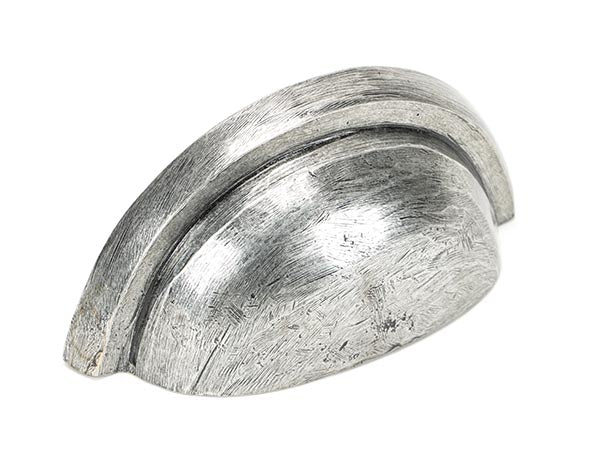 Regency Concealed Drawer Pull