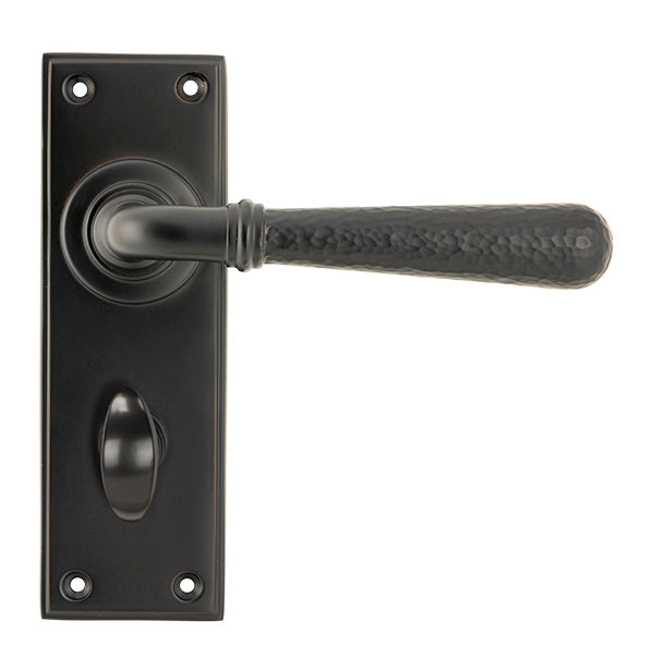 Hammered Newbury Lever Bathroom Set