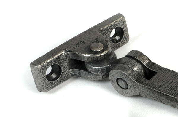 10" Hammered Newbury Stay