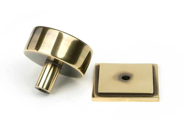 38mm Kelso Cabinet Knob Square Rose