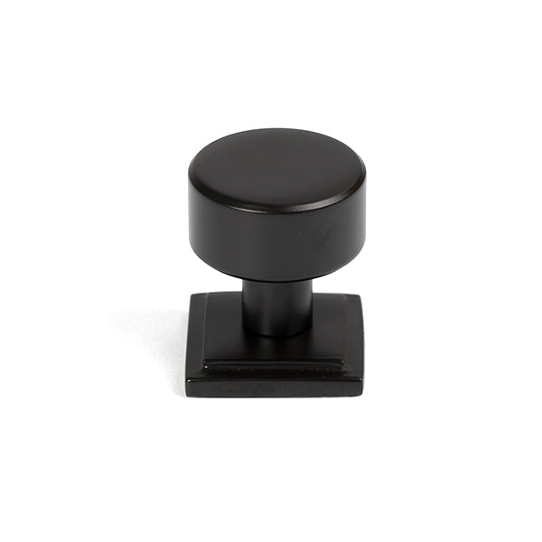 25mm Kelso Cabinet Knob Square Rose